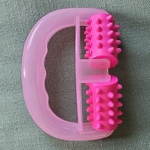Anti-cellulite massage tool